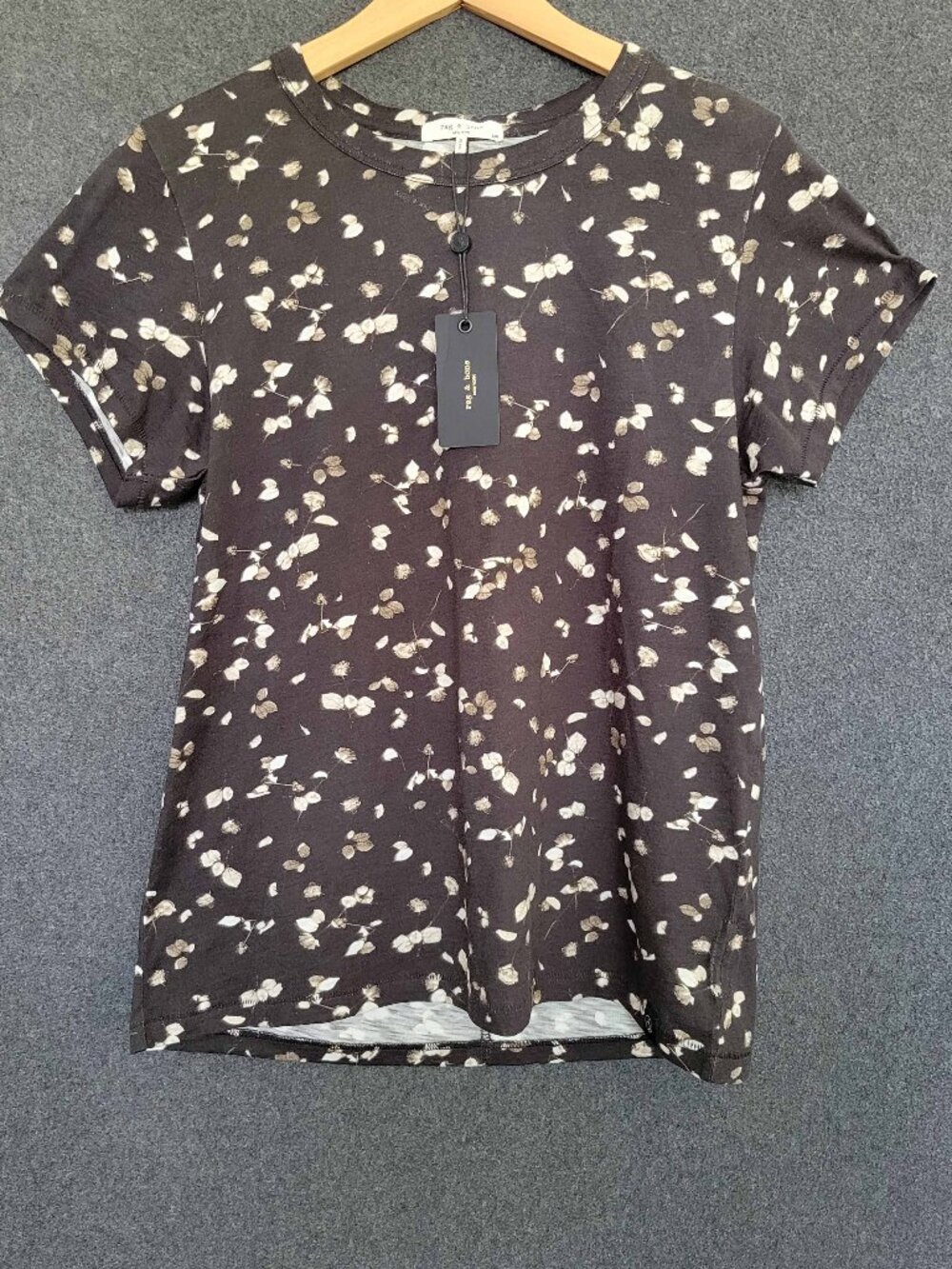 Rag & Bone All Over Rose Ditsy Floral T-Shirt Pima Cotton Whimsigoth Women’s L
